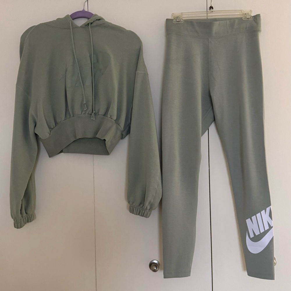 Nike Sage Green Hoodie and Leggings Set
